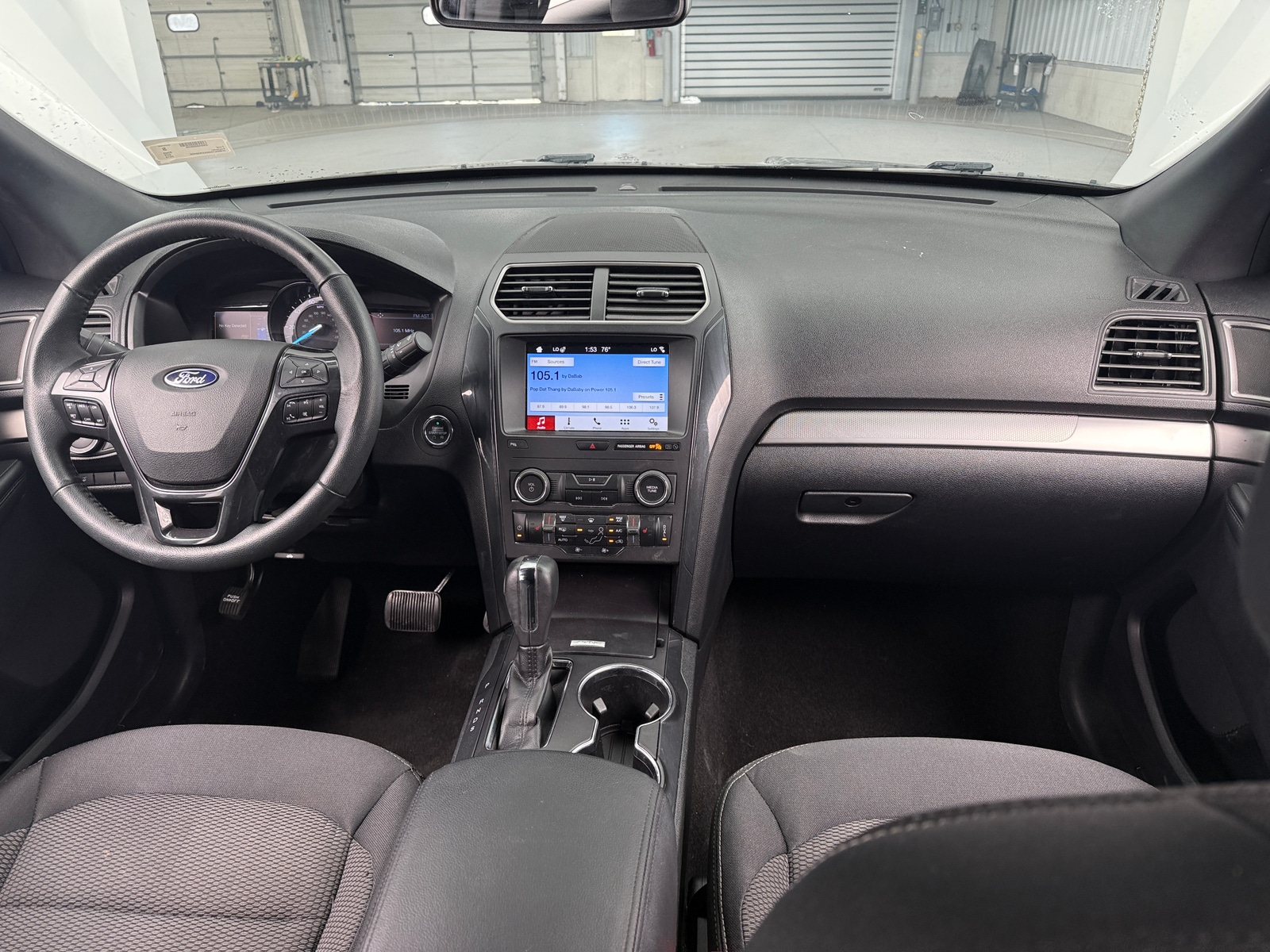 Thumbnail: 2019 Ford Explorer - 3