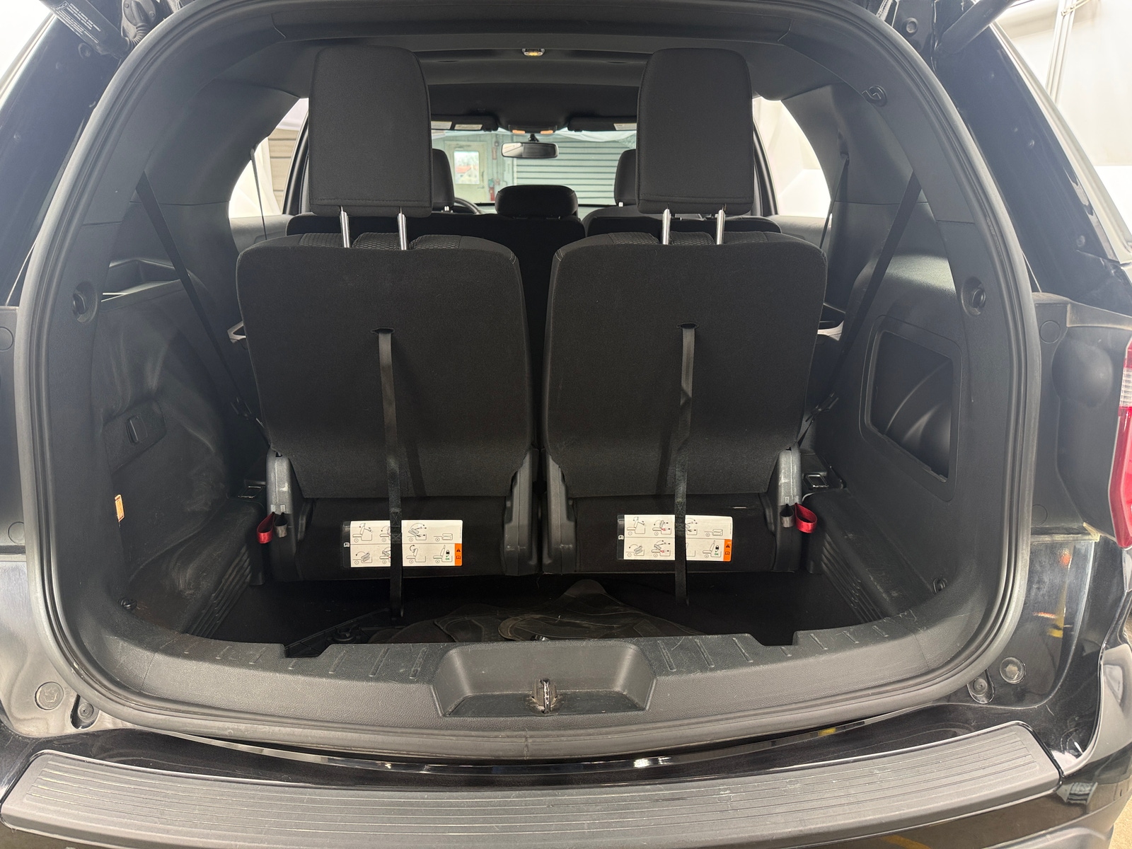 Thumbnail: 2019 Ford Explorer - 7