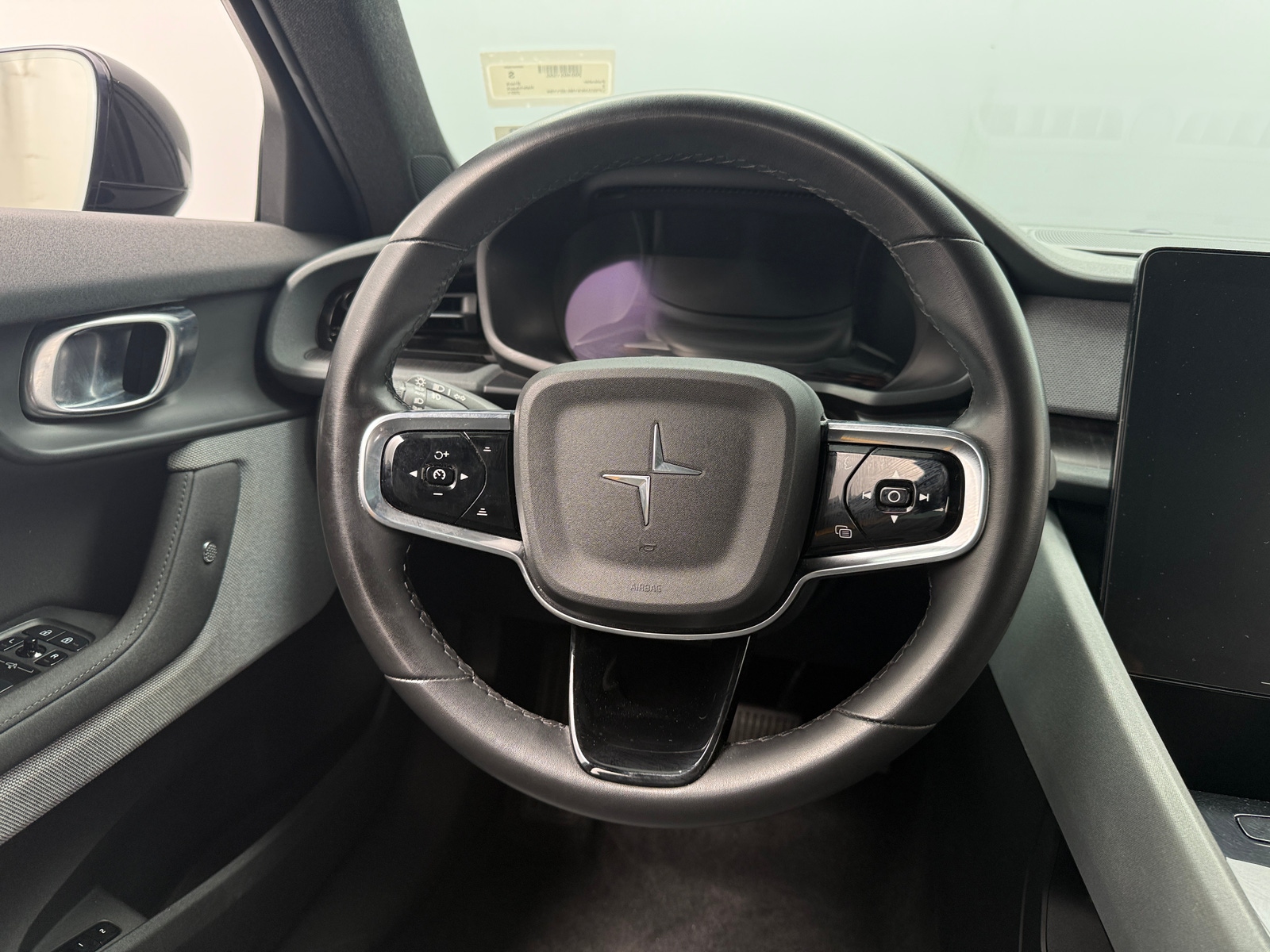 Thumbnail: 2021 Polestar 2 - 5