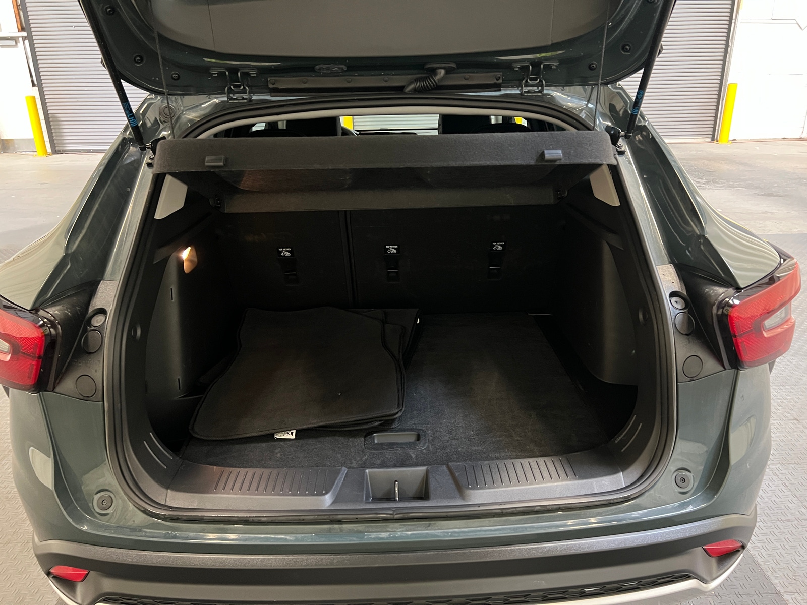 Thumbnail: 2025 Chevrolet Trax - 7