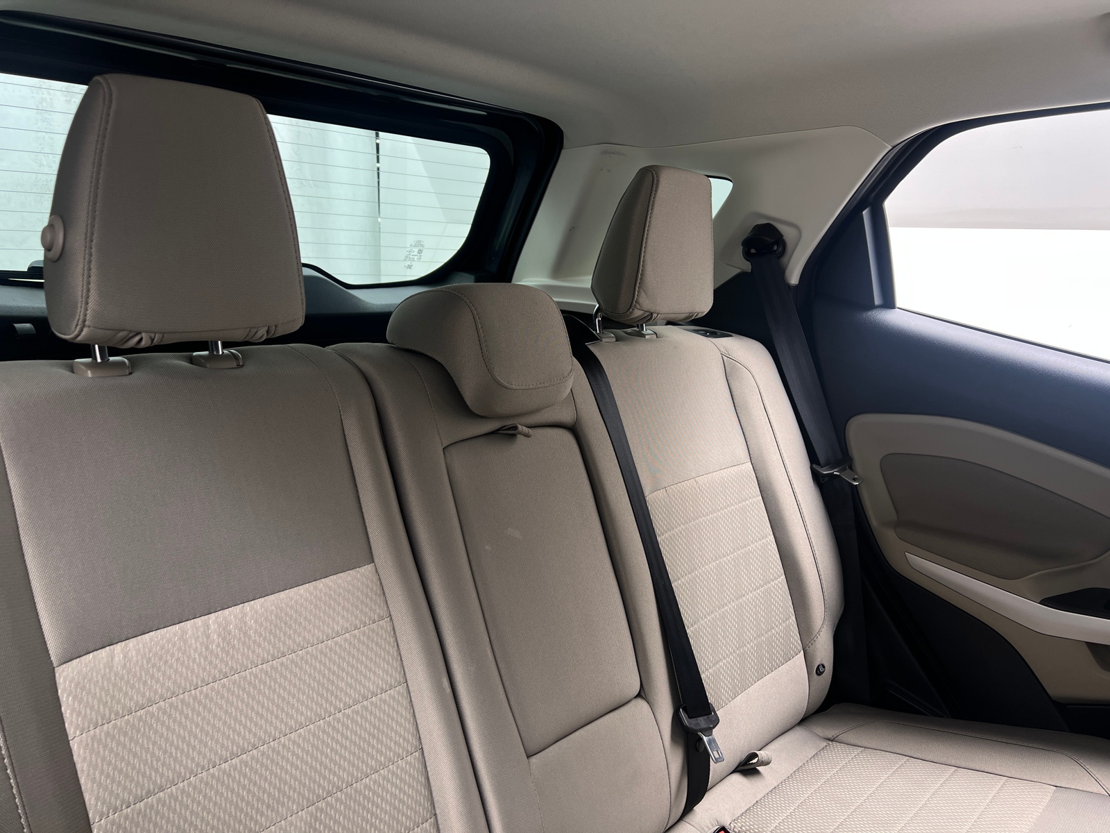 Thumbnail: 2019 Ford EcoSport - 6