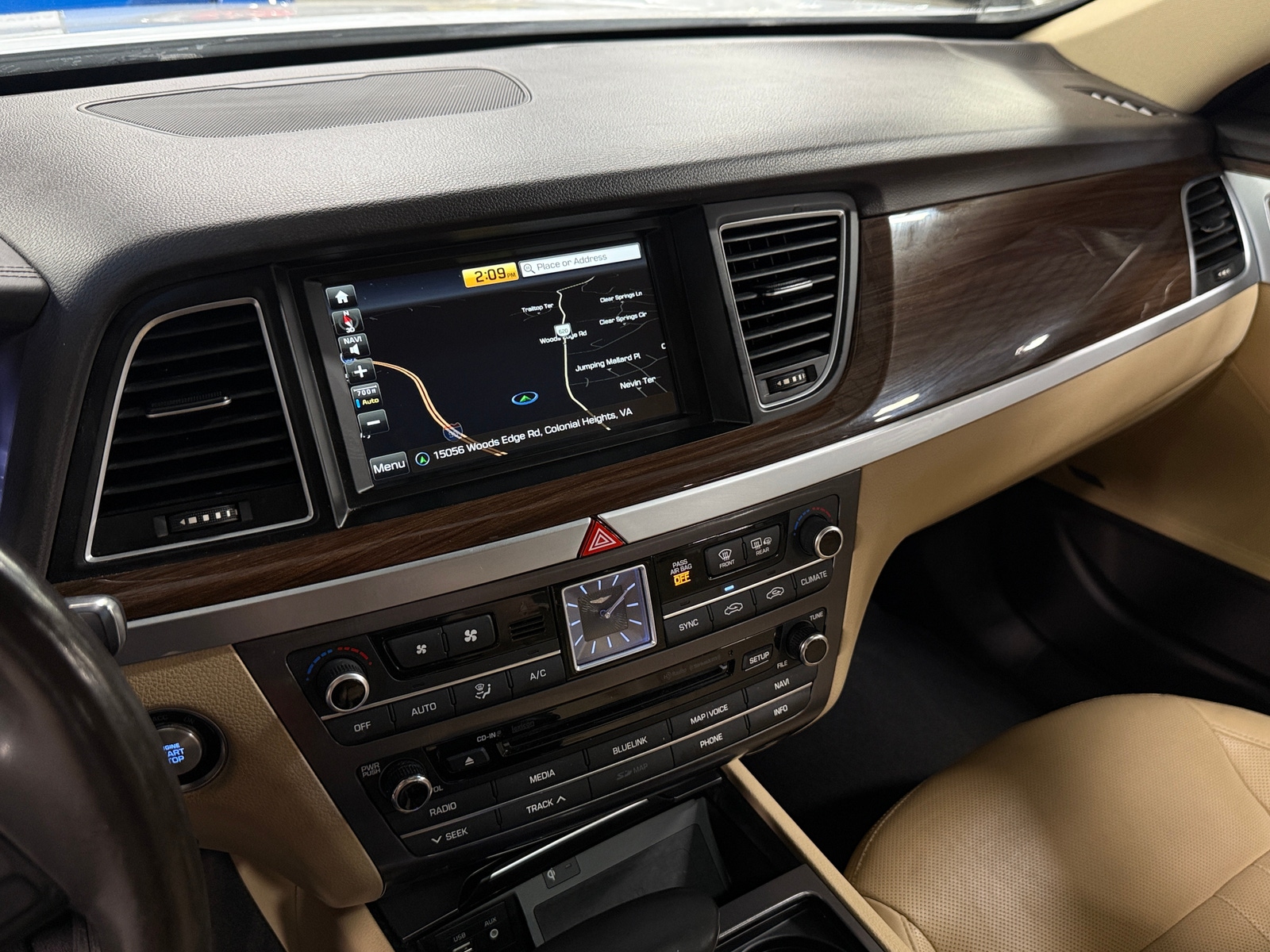 Thumbnail: 2018 Genesis G80 - 3