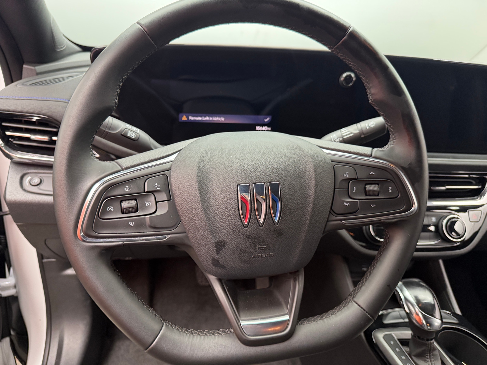 Thumbnail: 2025 Buick Envista - 4