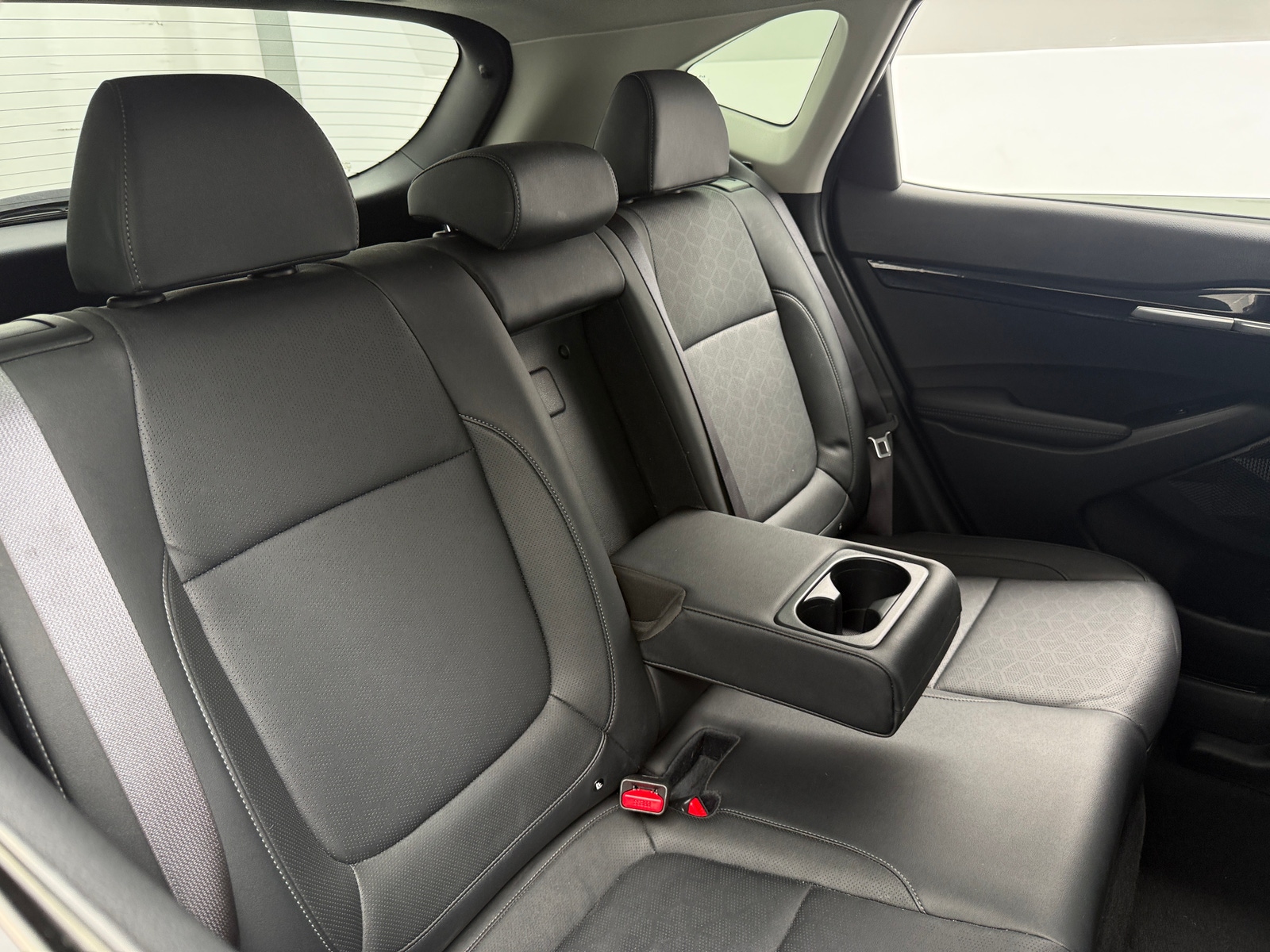 Thumbnail: 2024 Kia Seltos - 5