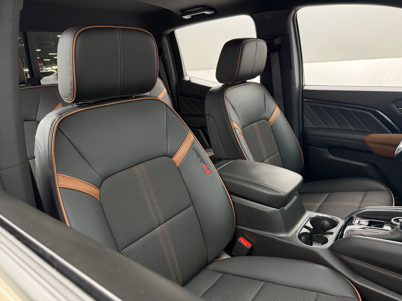 Thumbnail: 2024 GMC Canyon - 2