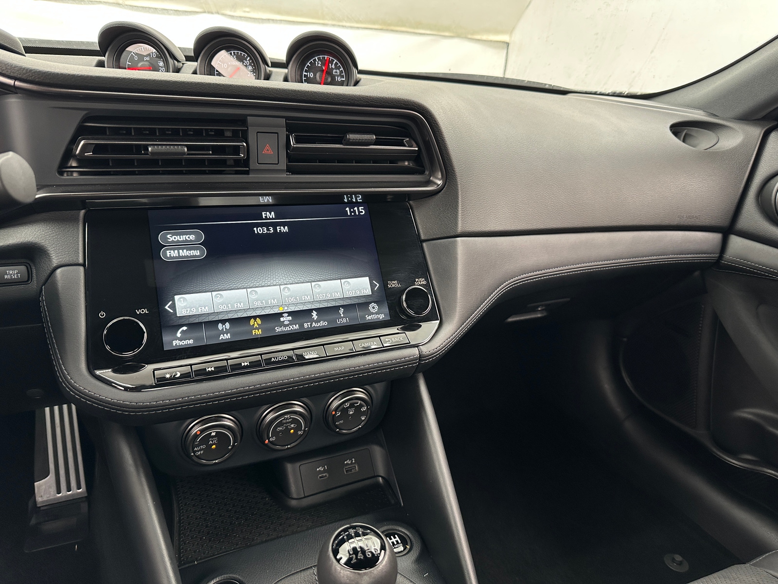 Thumbnail: 2024 Nissan Z - 2