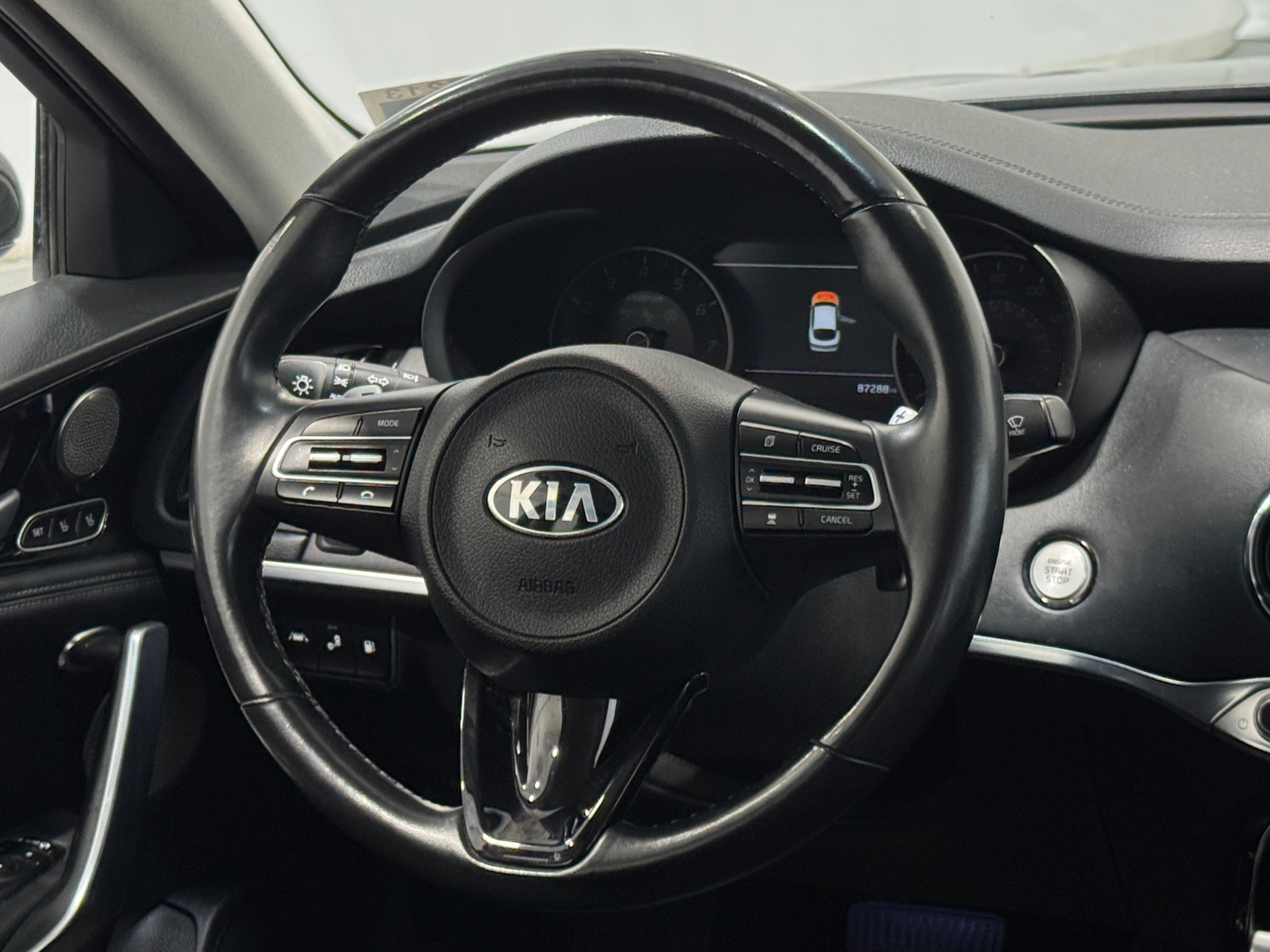 Thumbnail: 2019 Kia Stinger - 4