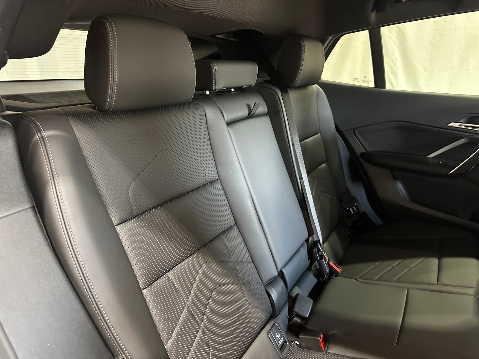 Thumbnail: 2025 BMW X2 - 5