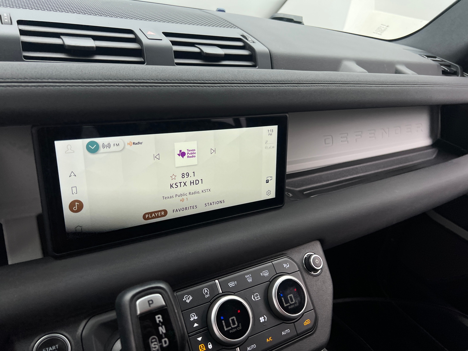 Thumbnail: 2023 Land Rover Defender - 3