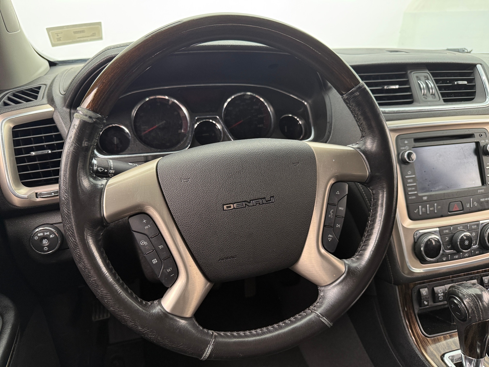 Thumbnail: 2016 GMC Acadia - 4