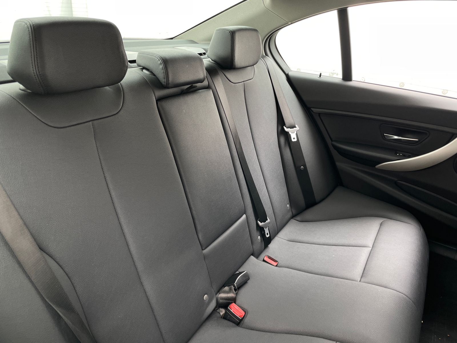 Thumbnail: 2017 BMW 3 Series - 5