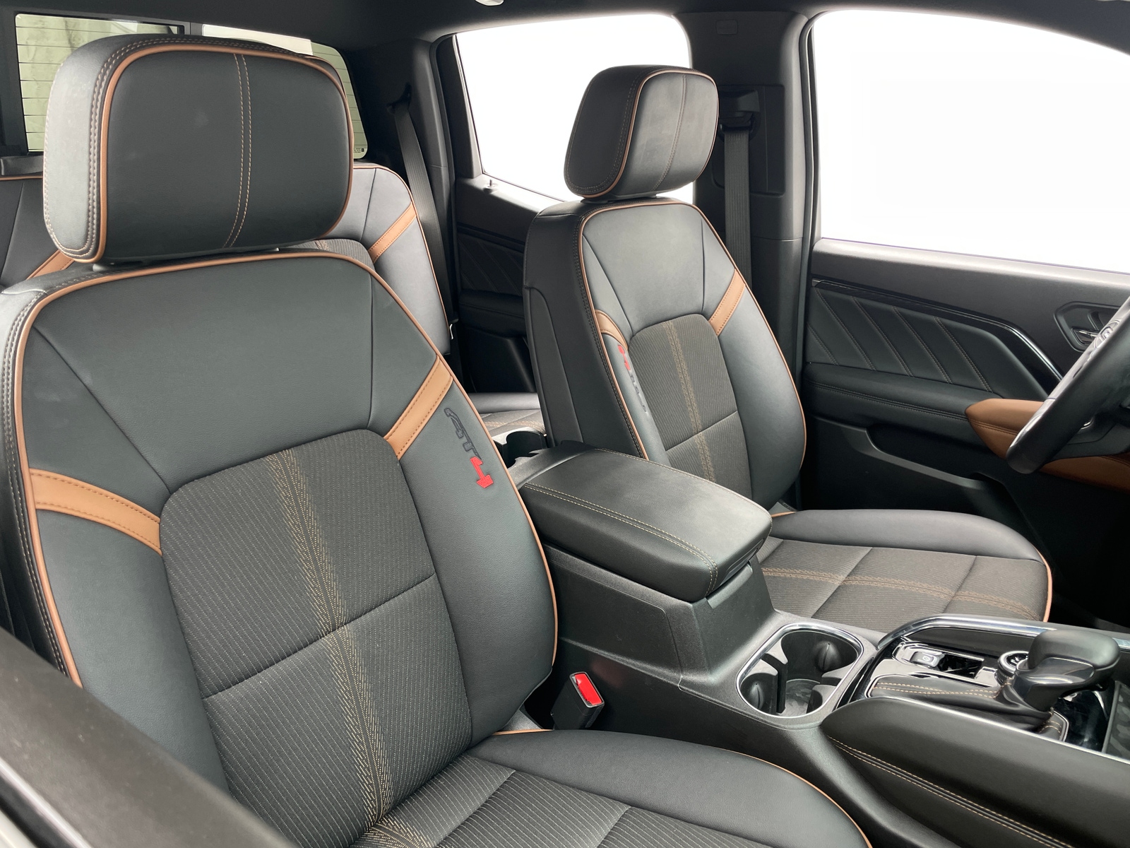 Thumbnail: 2024 GMC Canyon - 2