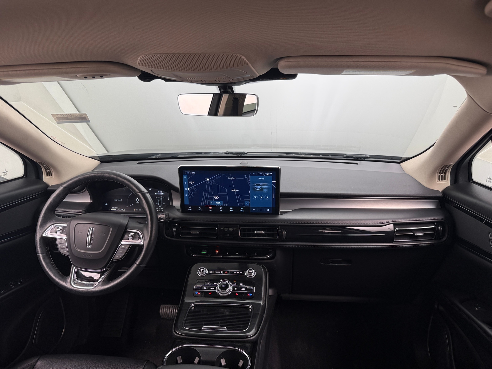 Thumbnail: 2023 Lincoln Nautilus - 2