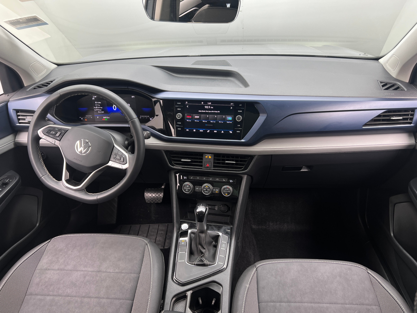 Thumbnail: 2024 Volkswagen Taos - 2