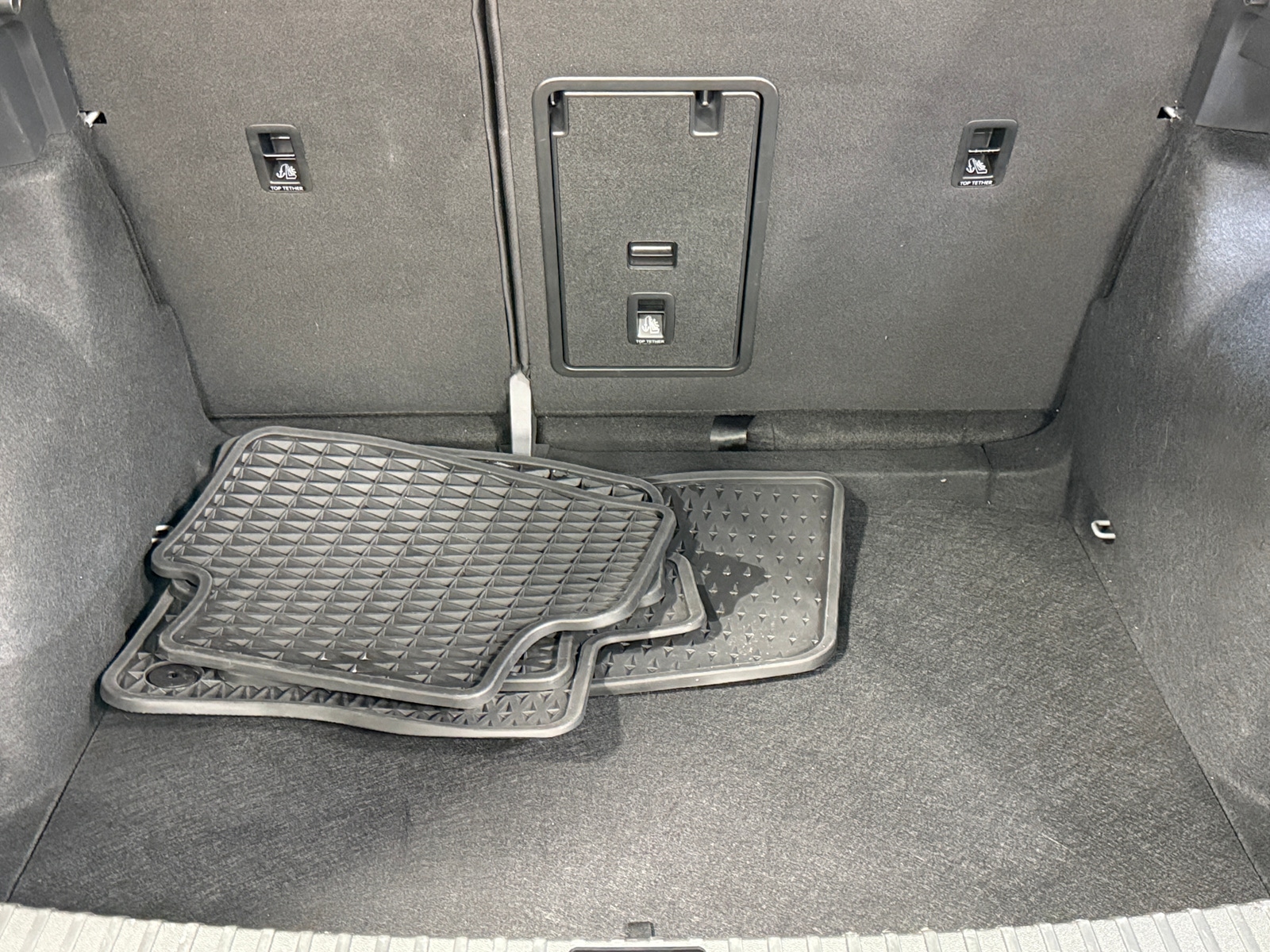 Thumbnail: 2024 Volkswagen Taos - 6