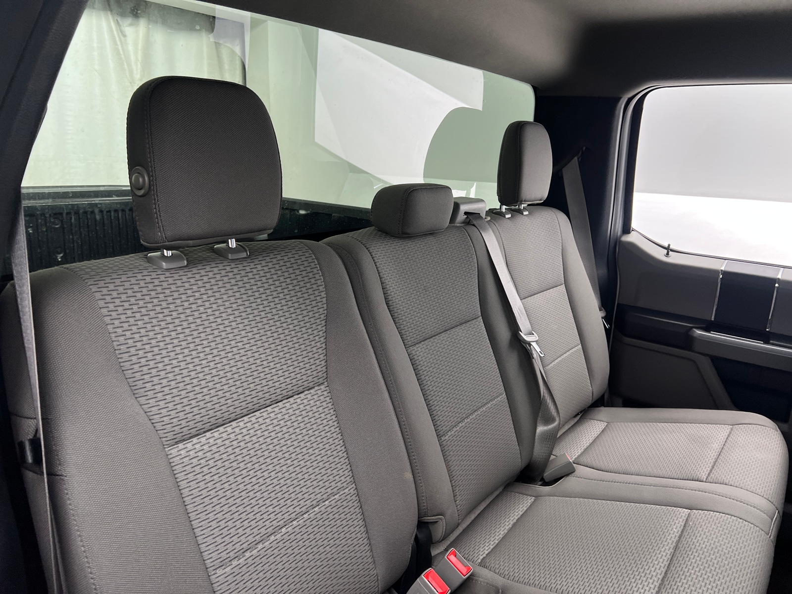 Thumbnail: 2018 Ford Econoline - 6