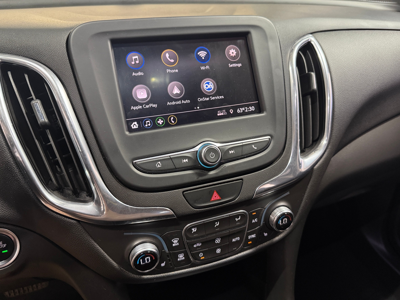 Thumbnail: 2020 Chevrolet Equinox - 4