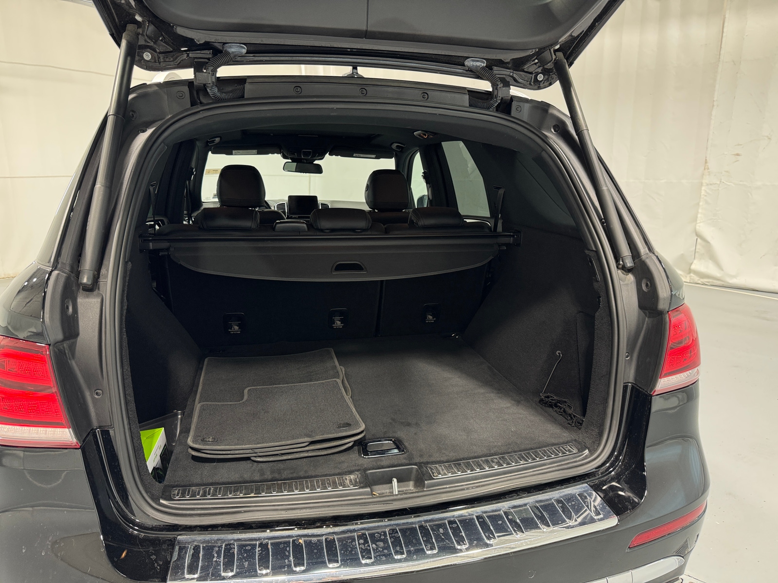 Thumbnail: 2019 Mercedes-Benz GLE - 6