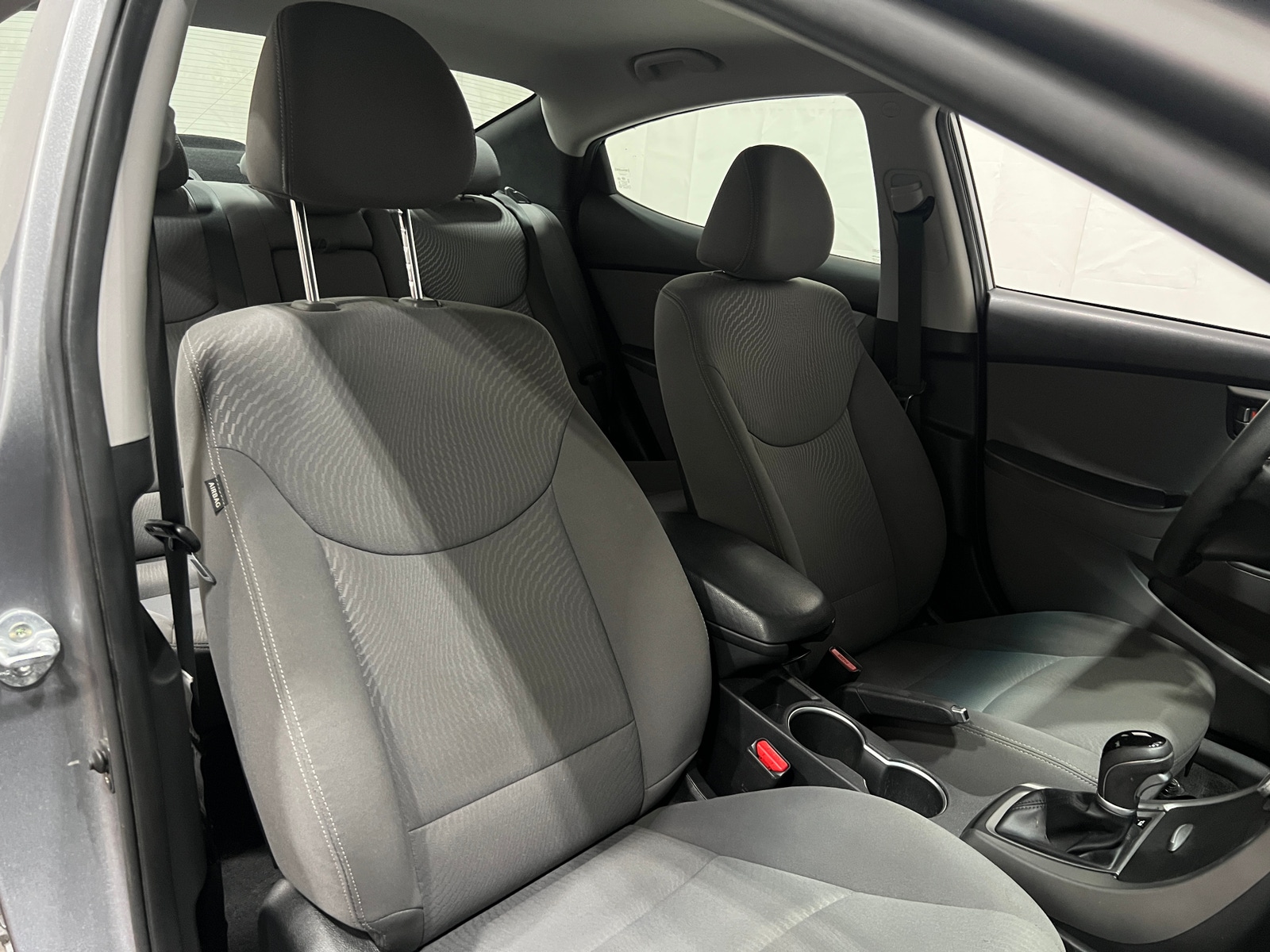 Thumbnail: 2015 Hyundai Elantra - 2