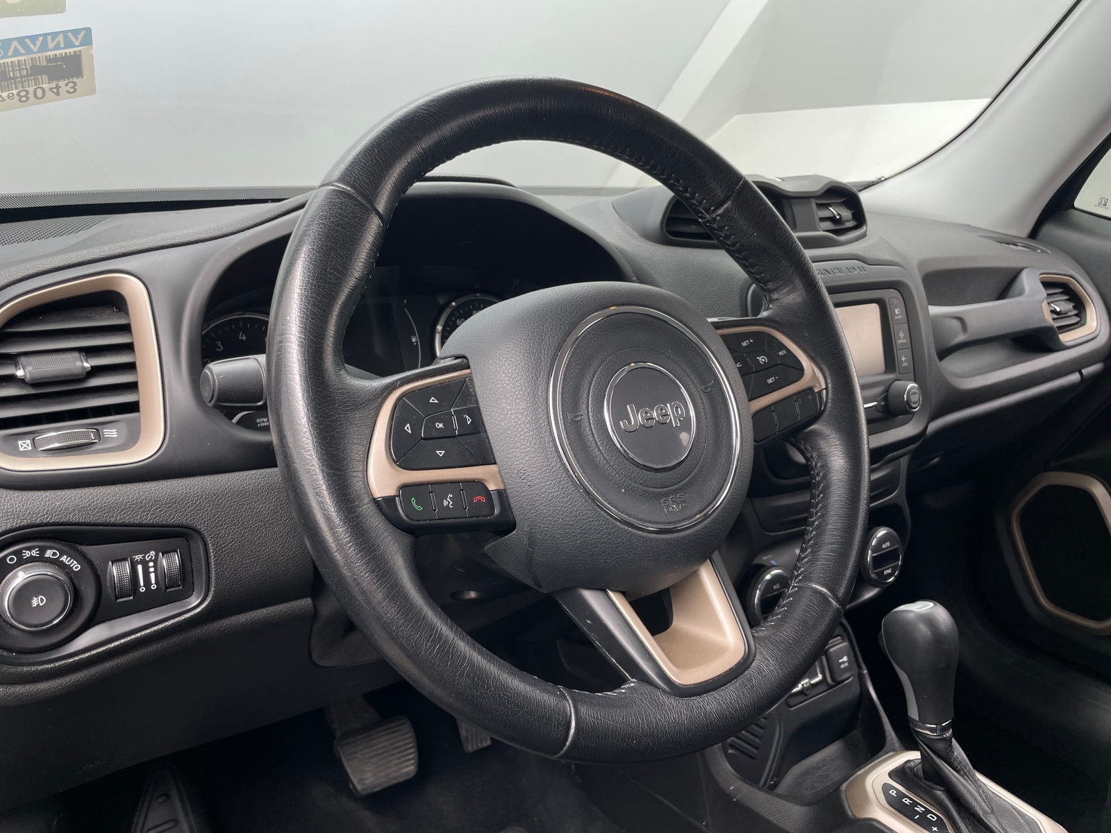 Thumbnail: 2016 Jeep Renegade - 5