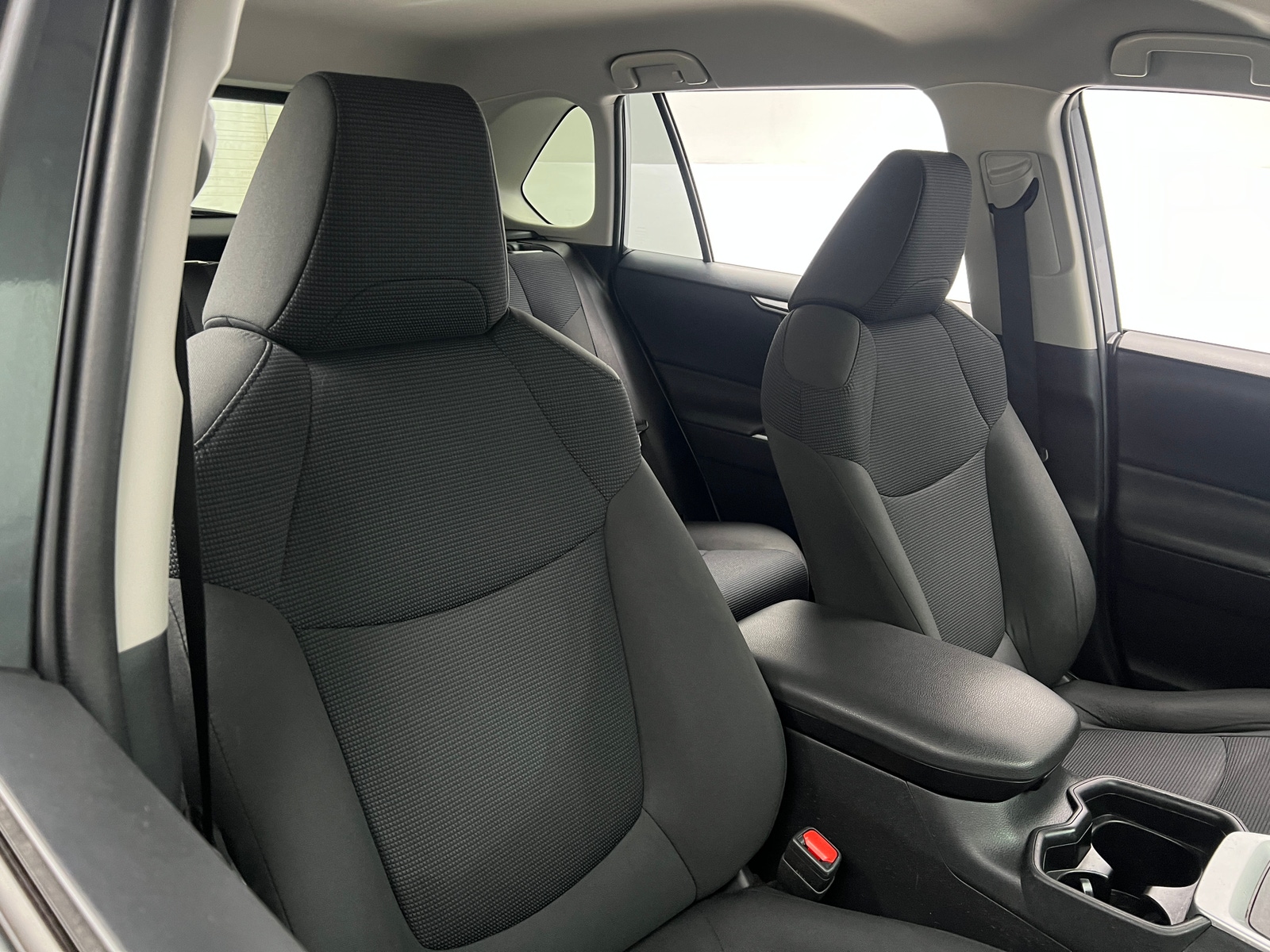 Thumbnail: 2019 Toyota RAV4 - 2