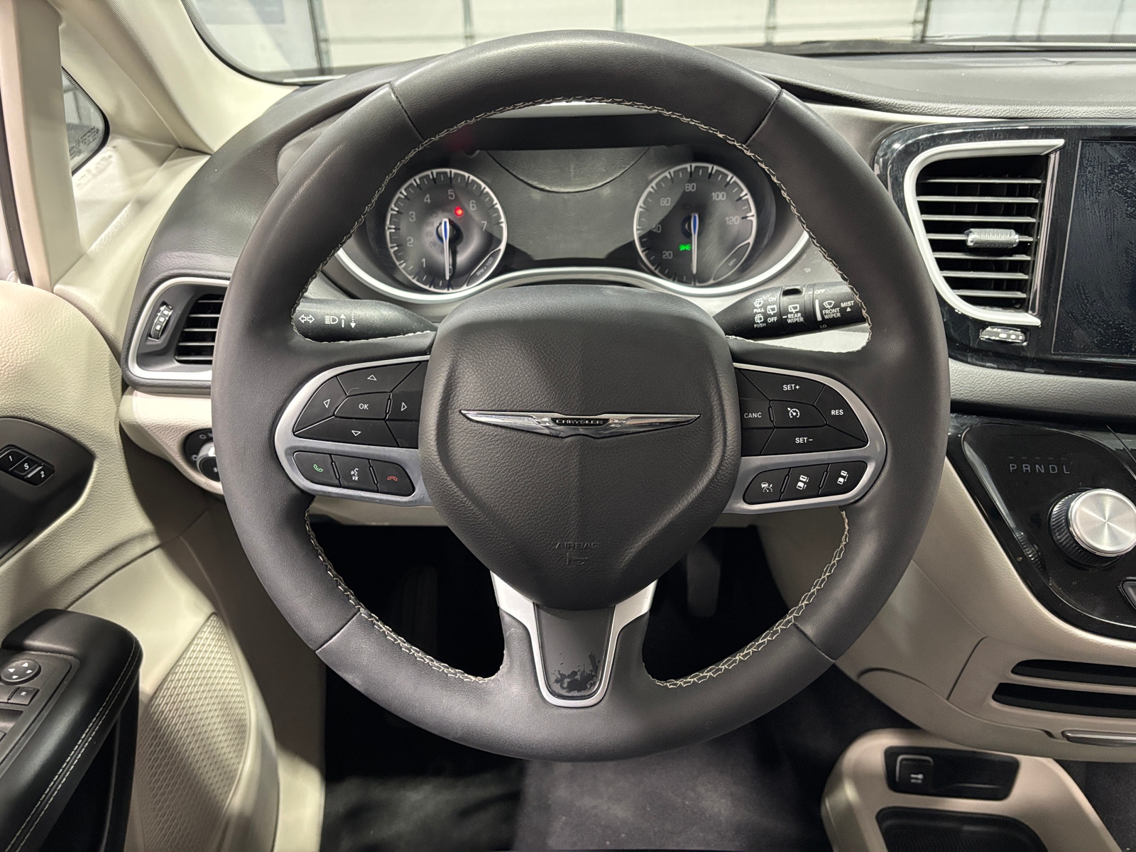 Thumbnail: 2024 Chrysler Pacifica - 4