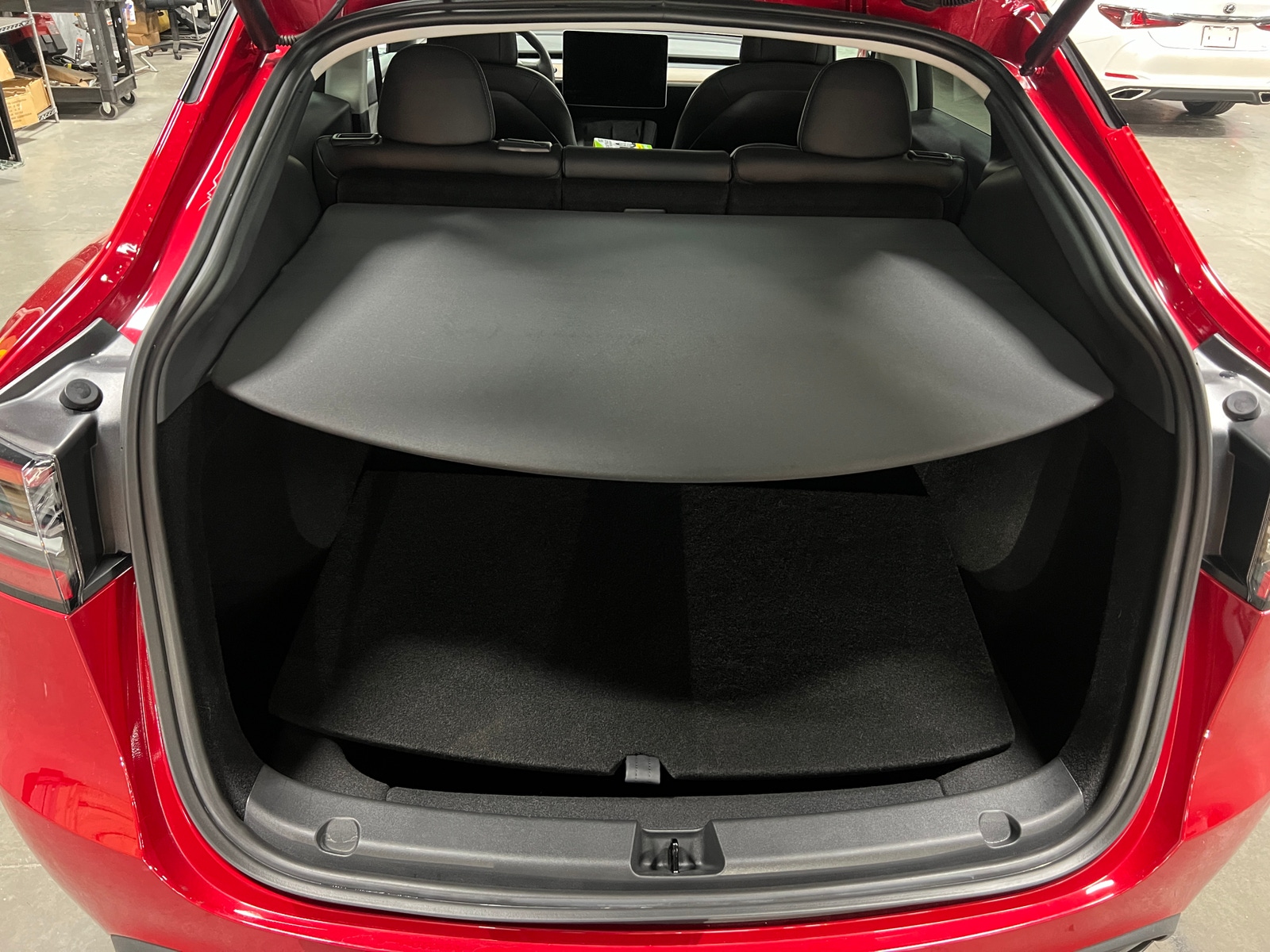 Thumbnail: 2023 Tesla Model Y - 6