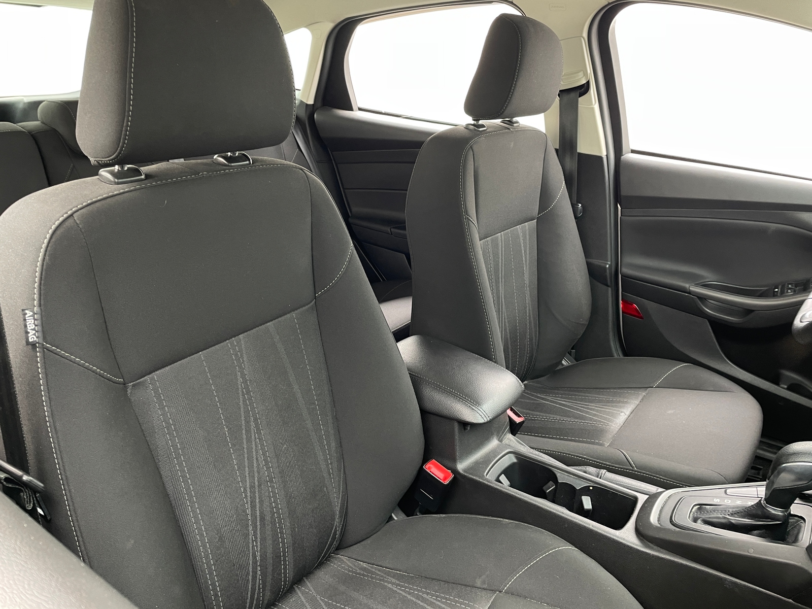 Thumbnail: 2018 Ford Focus - 2