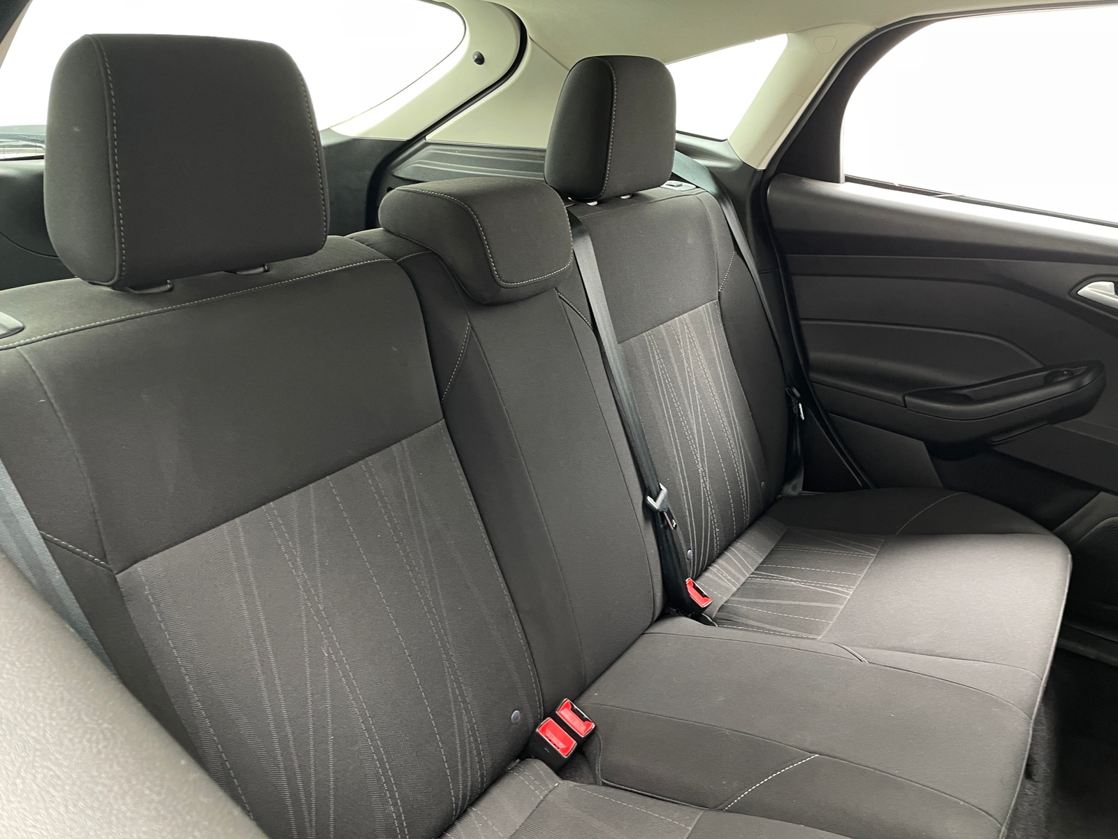 Thumbnail: 2018 Ford Focus - 6