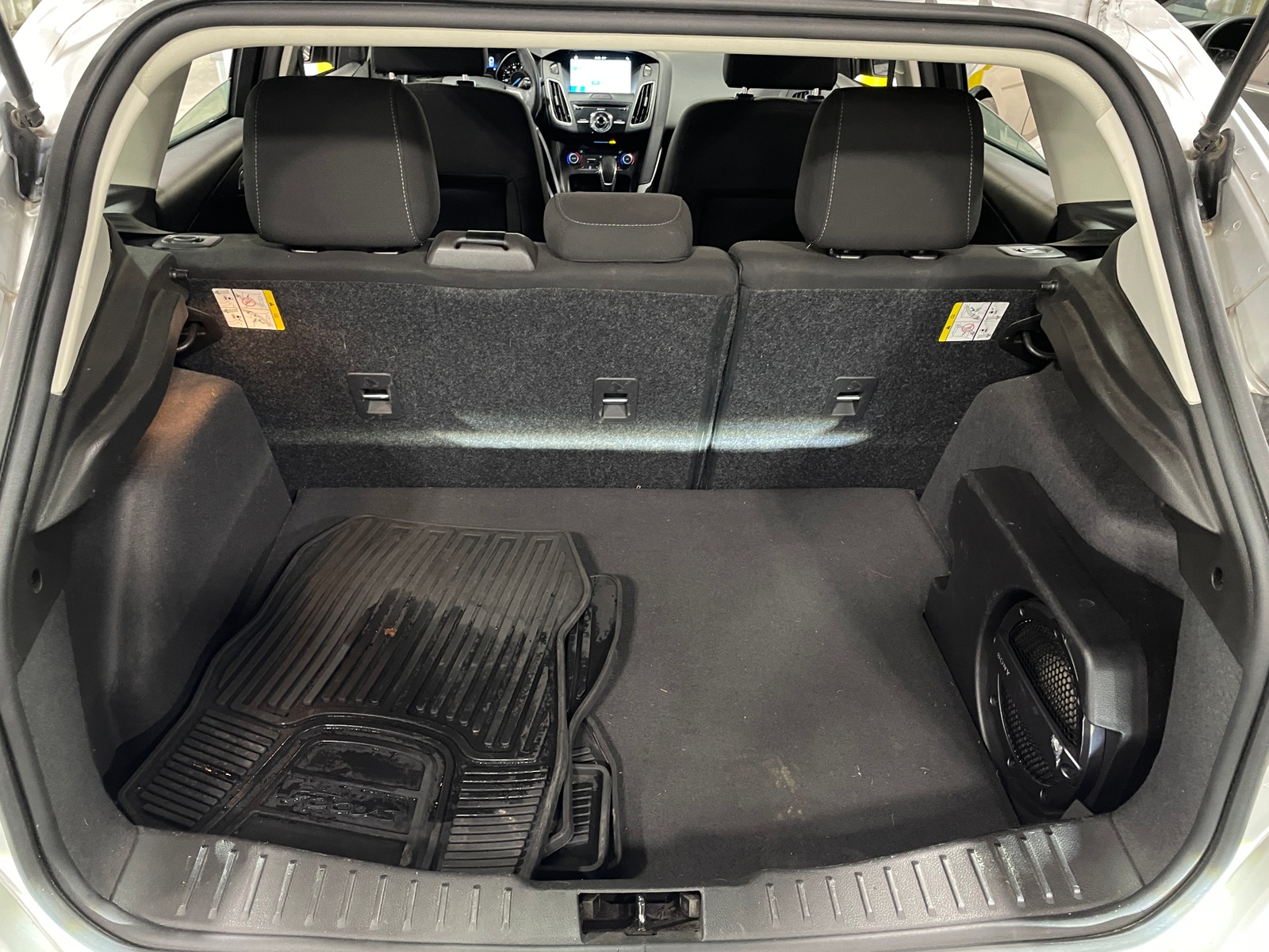 Thumbnail: 2018 Ford Focus - 7