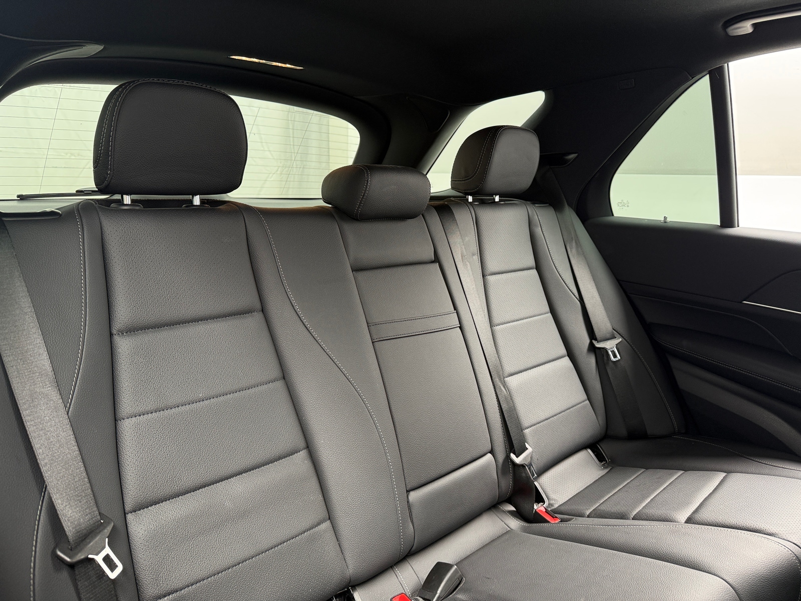 Thumbnail: 2025 Mercedes-Benz GLE - 5