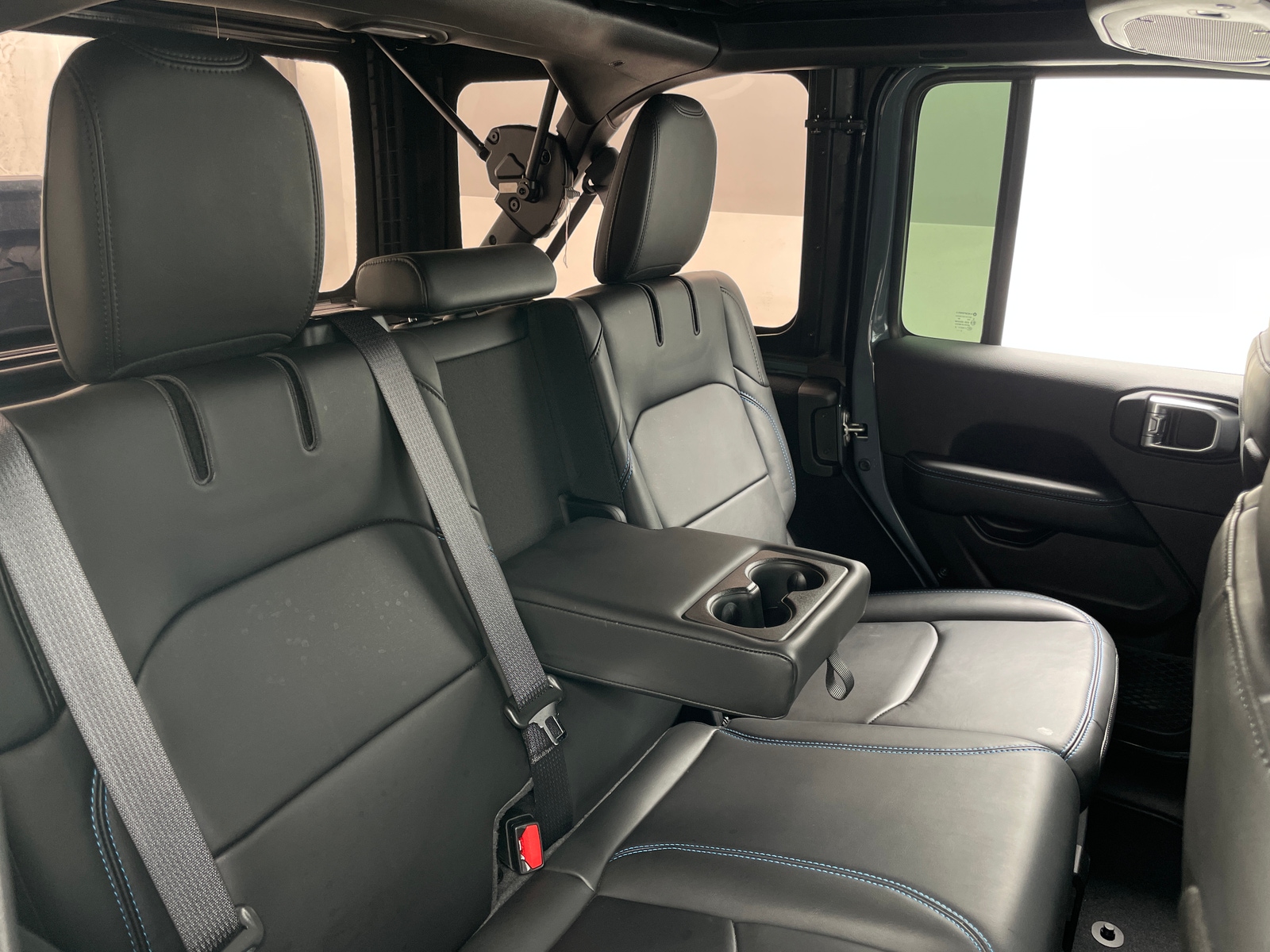 Thumbnail: 2024 Jeep Wrangler - 5