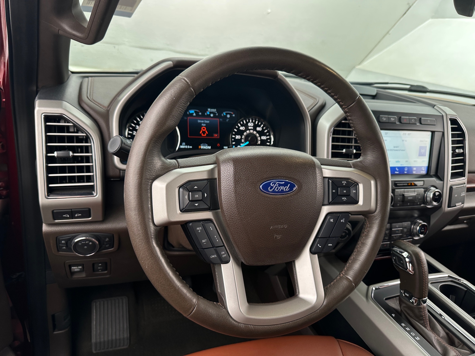 Thumbnail: 2019 Ford Econoline - 4