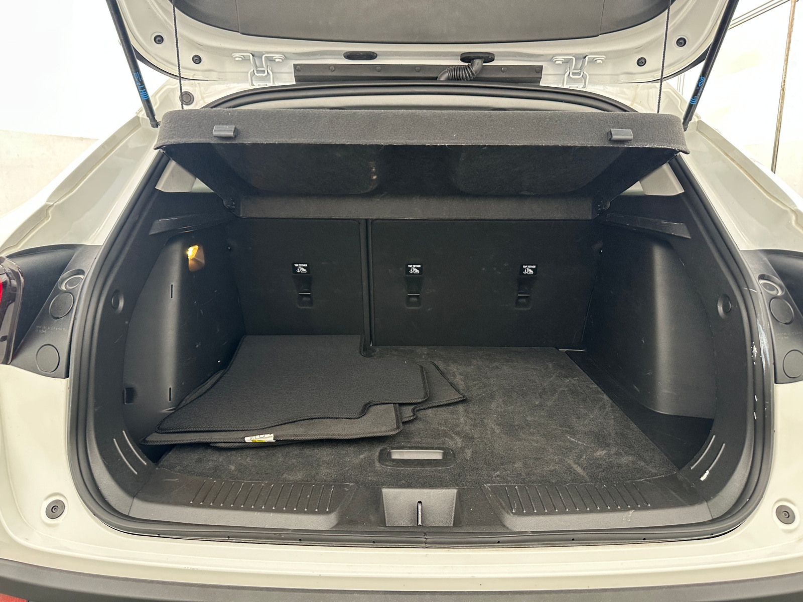 Thumbnail: 2025 Chevrolet Trax - 7