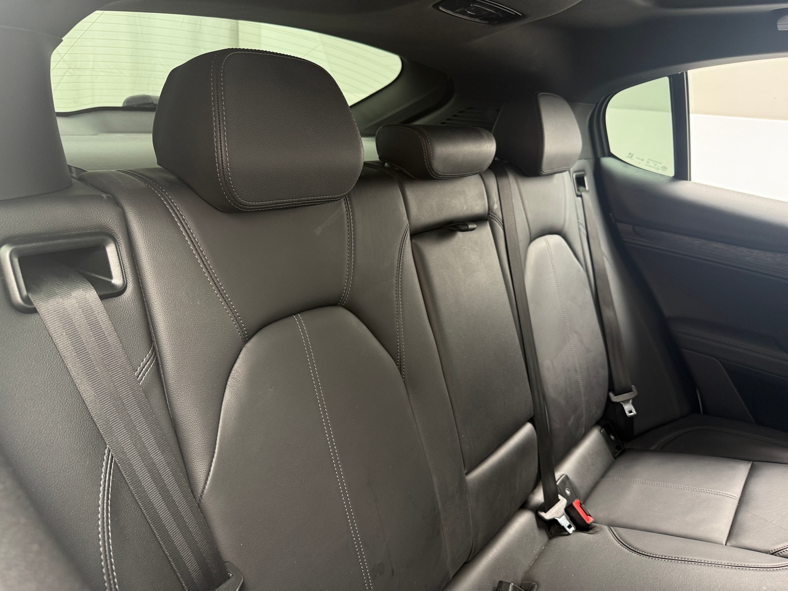 Thumbnail: 2023 Alfa Romeo Stelvio - 5