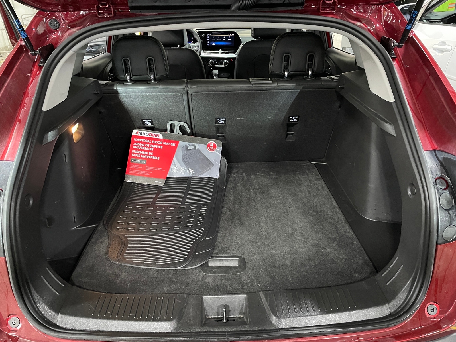 Thumbnail: 2025 Chevrolet Trax - 7