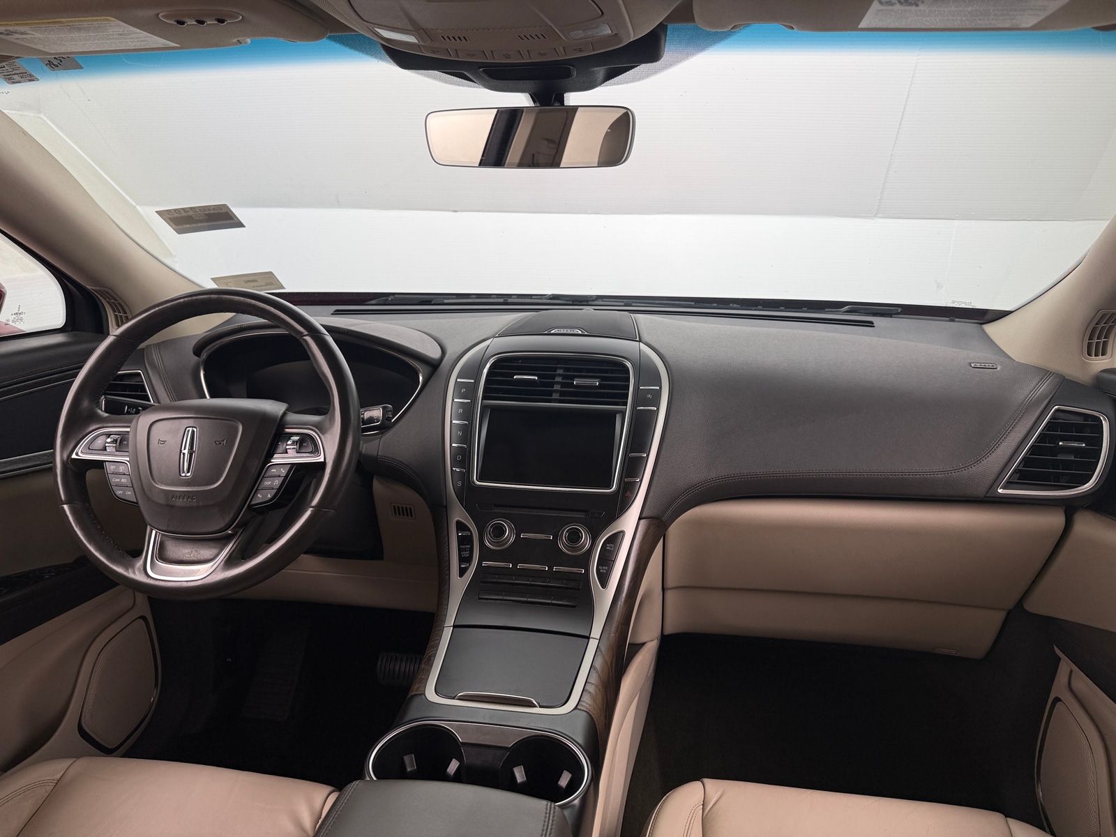 Thumbnail: 2019 Lincoln Nautilus - 2