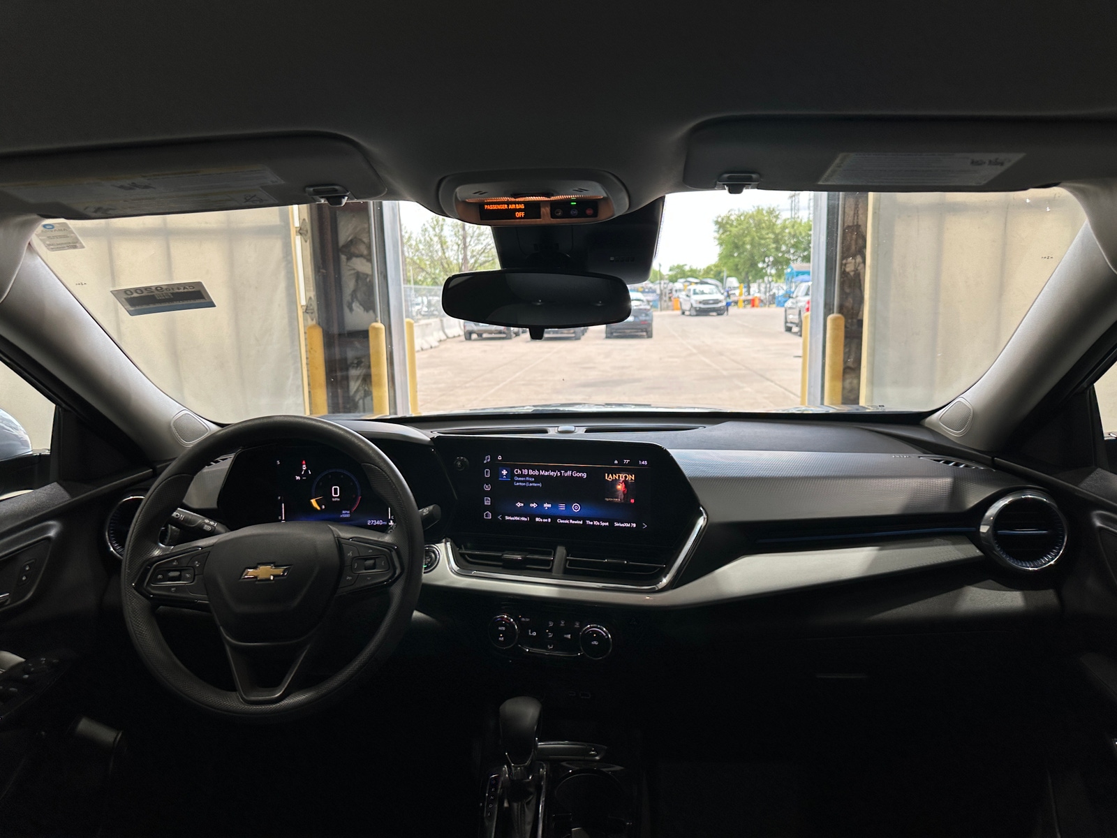 Thumbnail: 2025 Chevrolet Trax - 3