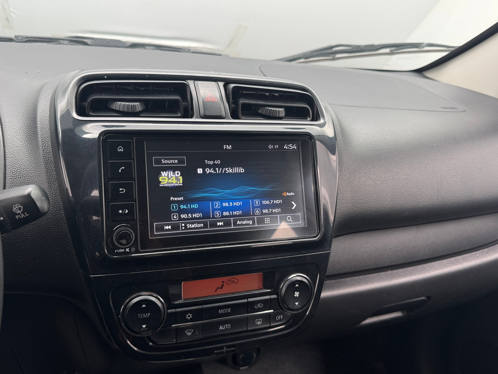 Thumbnail: 2022 Mitsubishi Mirage G4 - 4