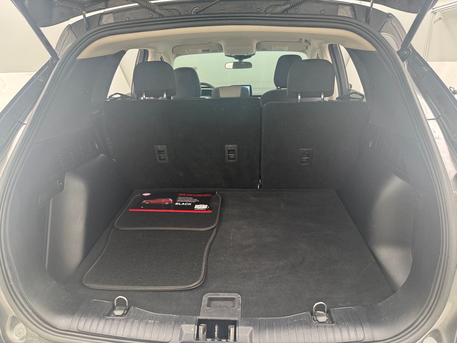 Thumbnail: 2022 Ford Escape - 7