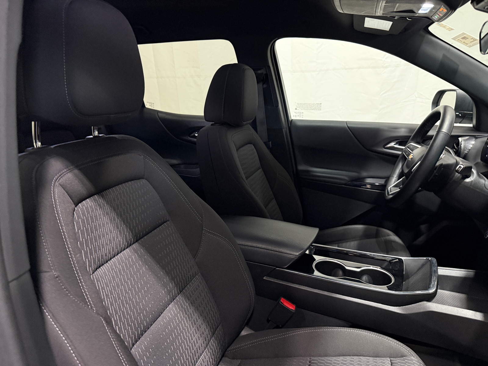 Thumbnail: 2025 Chevrolet Equinox - 2