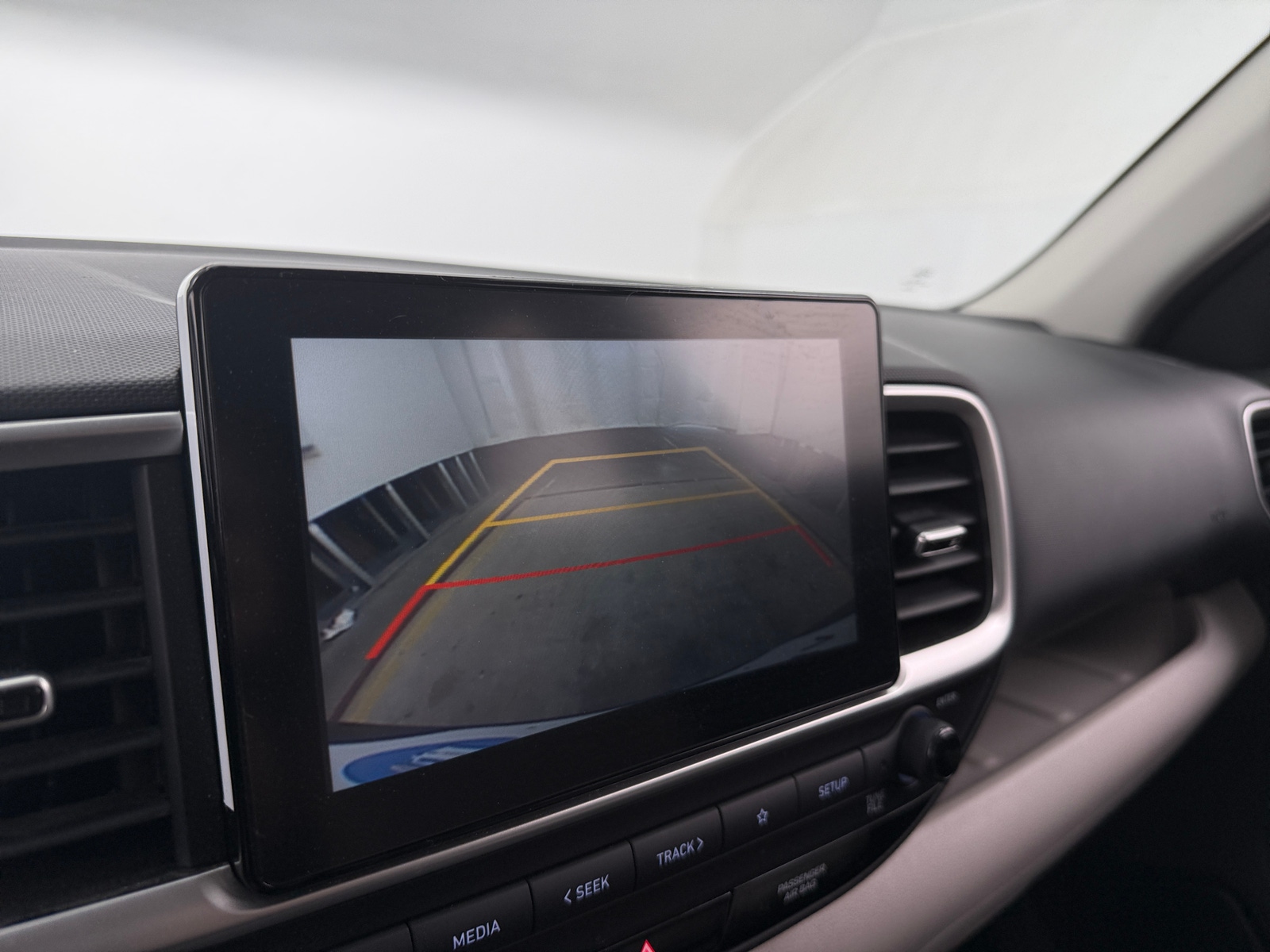 Thumbnail: 2021 Hyundai Venue - 4