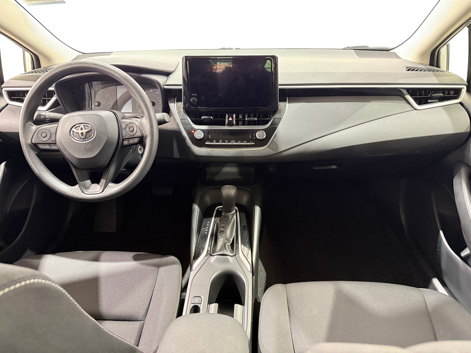 Thumbnail: 2025 Toyota Corolla - 3