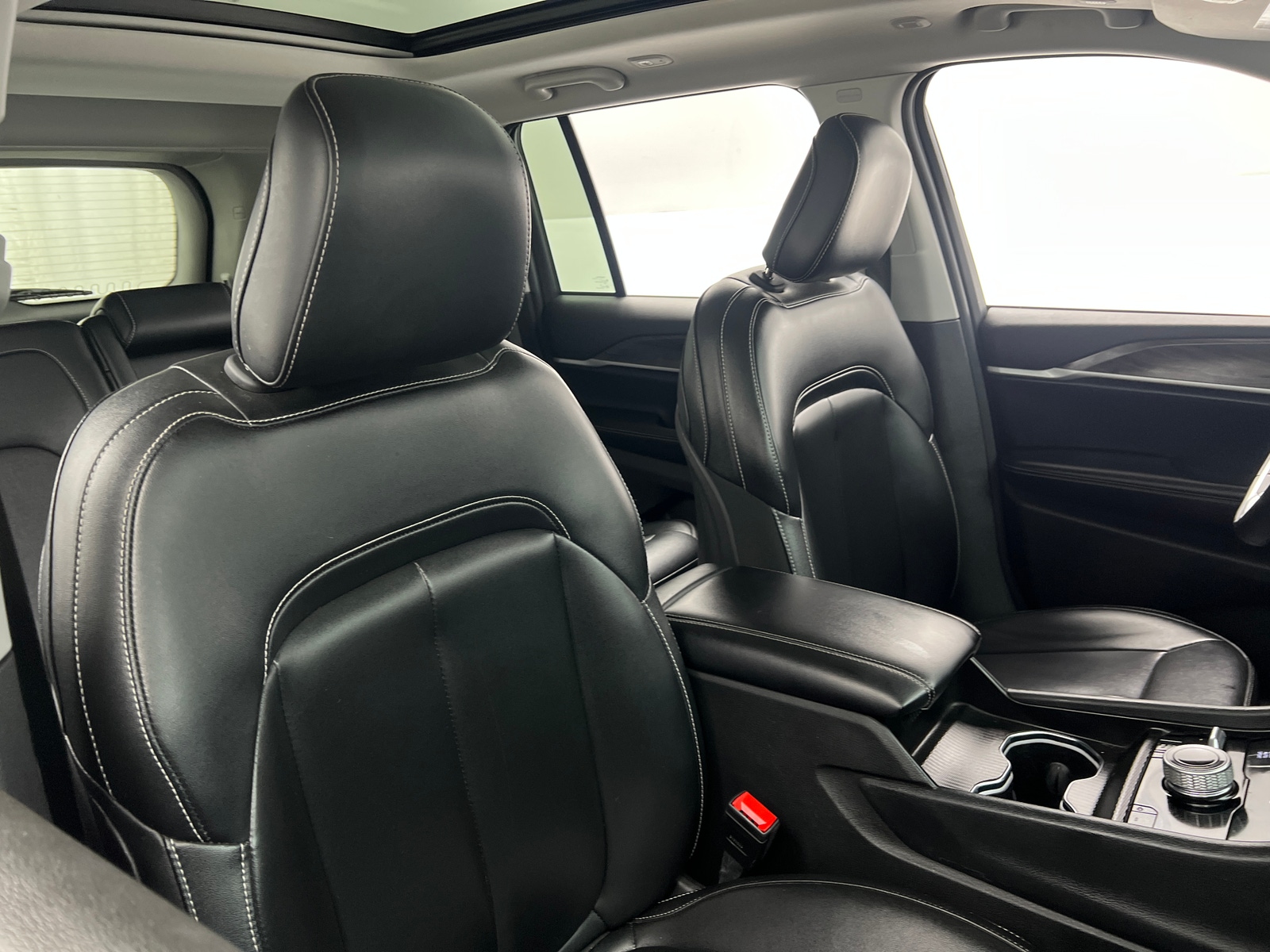 Thumbnail: 2023 Jeep Grand Cherokee - 2