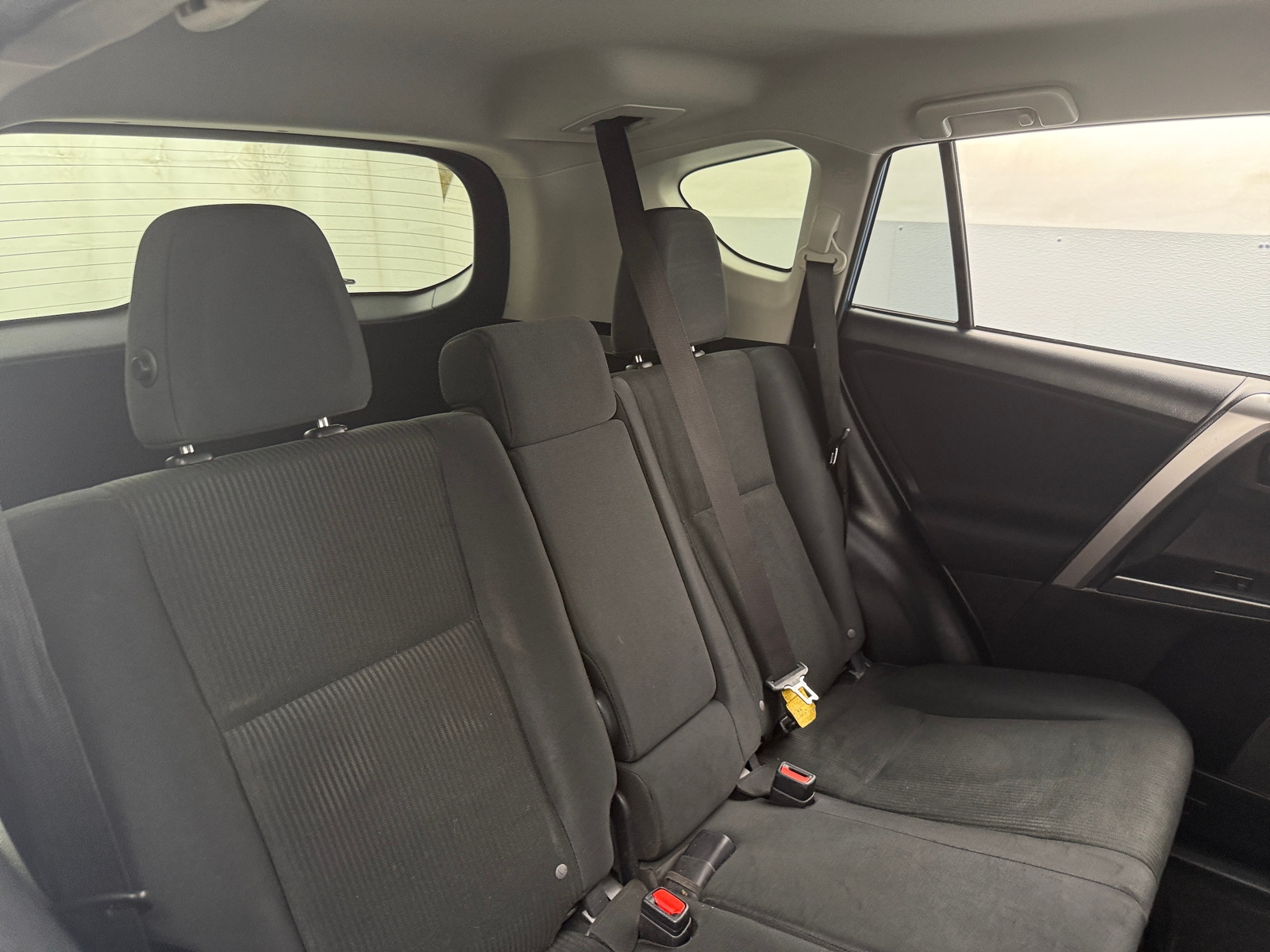 Thumbnail: 2017 Toyota RAV4 - 6