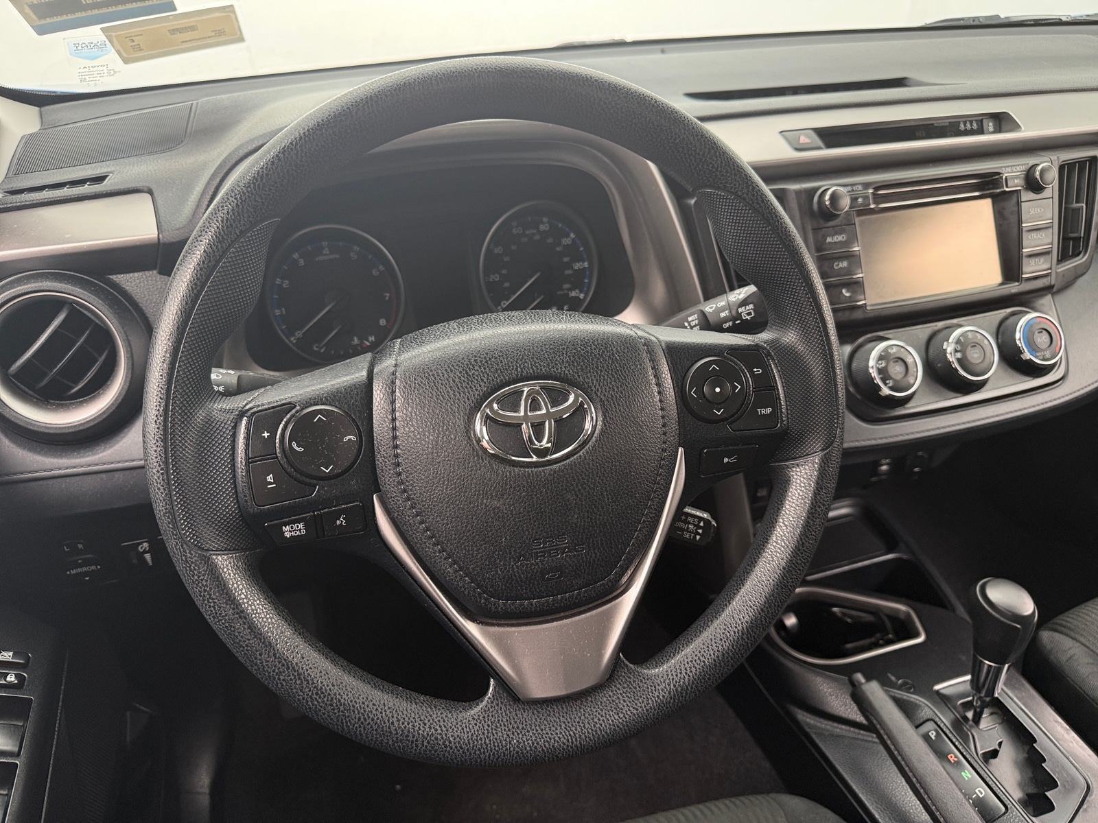 Thumbnail: 2017 Toyota RAV4 - 5