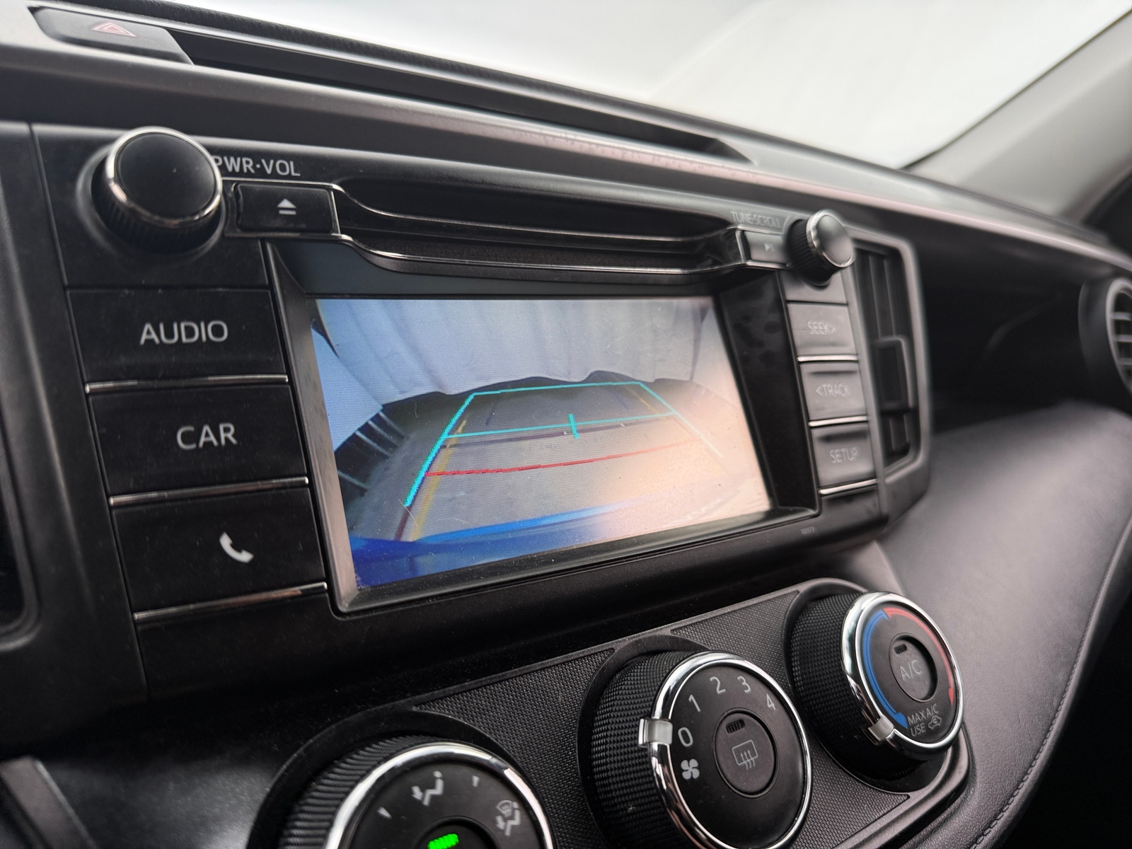 Thumbnail: 2017 Toyota RAV4 - 4