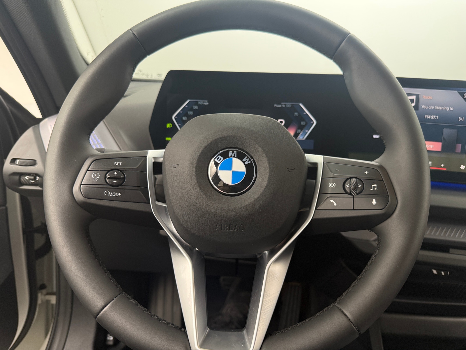 Thumbnail: 2025 BMW 2 Series - 4