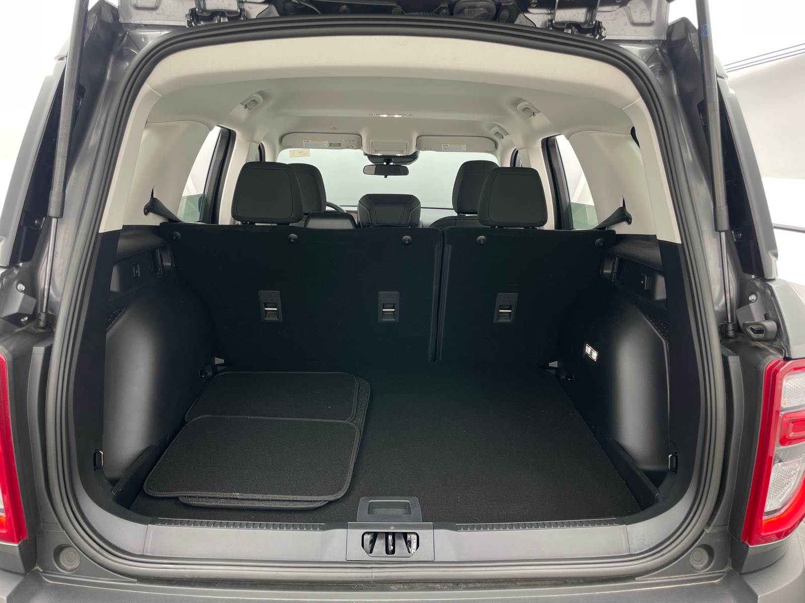 Thumbnail: 2025 Ford Bronco Sport - 7