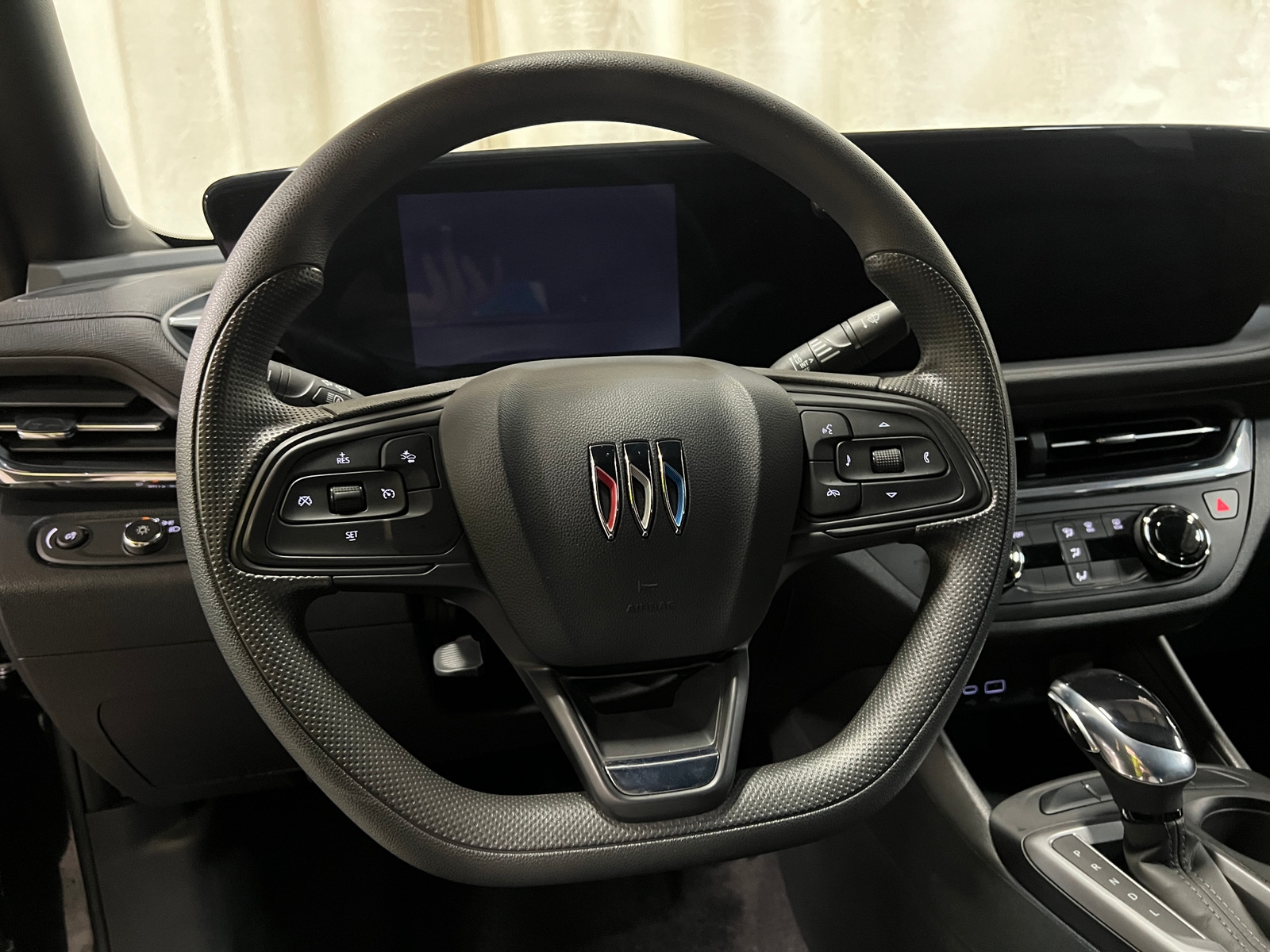 Thumbnail: 2025 Buick Envista - 4